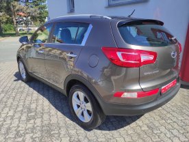 Kia Sportage 2.0 16V 4WD Vision Automat