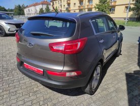 Kia Sportage 2.0 16V 4WD Vision Automat