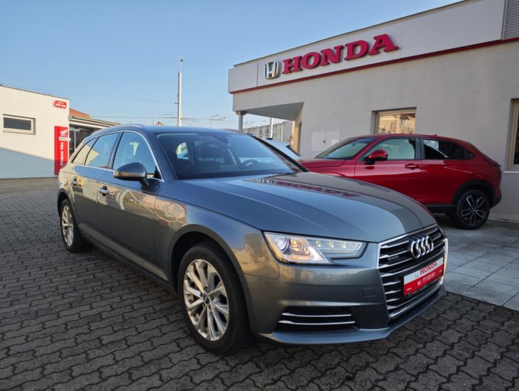 Audi A4 Avant 2.0TDi Quattro NAVI 6MT