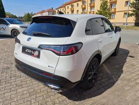 Honda ZR-V 2.0e:HEV 135kW Sport WHITE