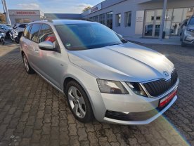 Škoda Octavia 1.6 TDi Ambition NAVI DPH!